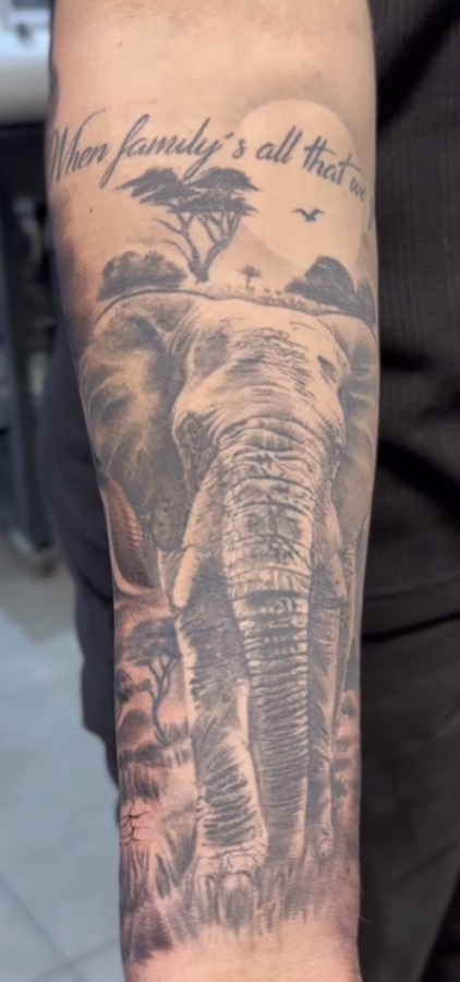 Tatuagem por Dylan Ribeiro