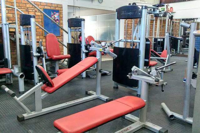 Máquinas de musculação